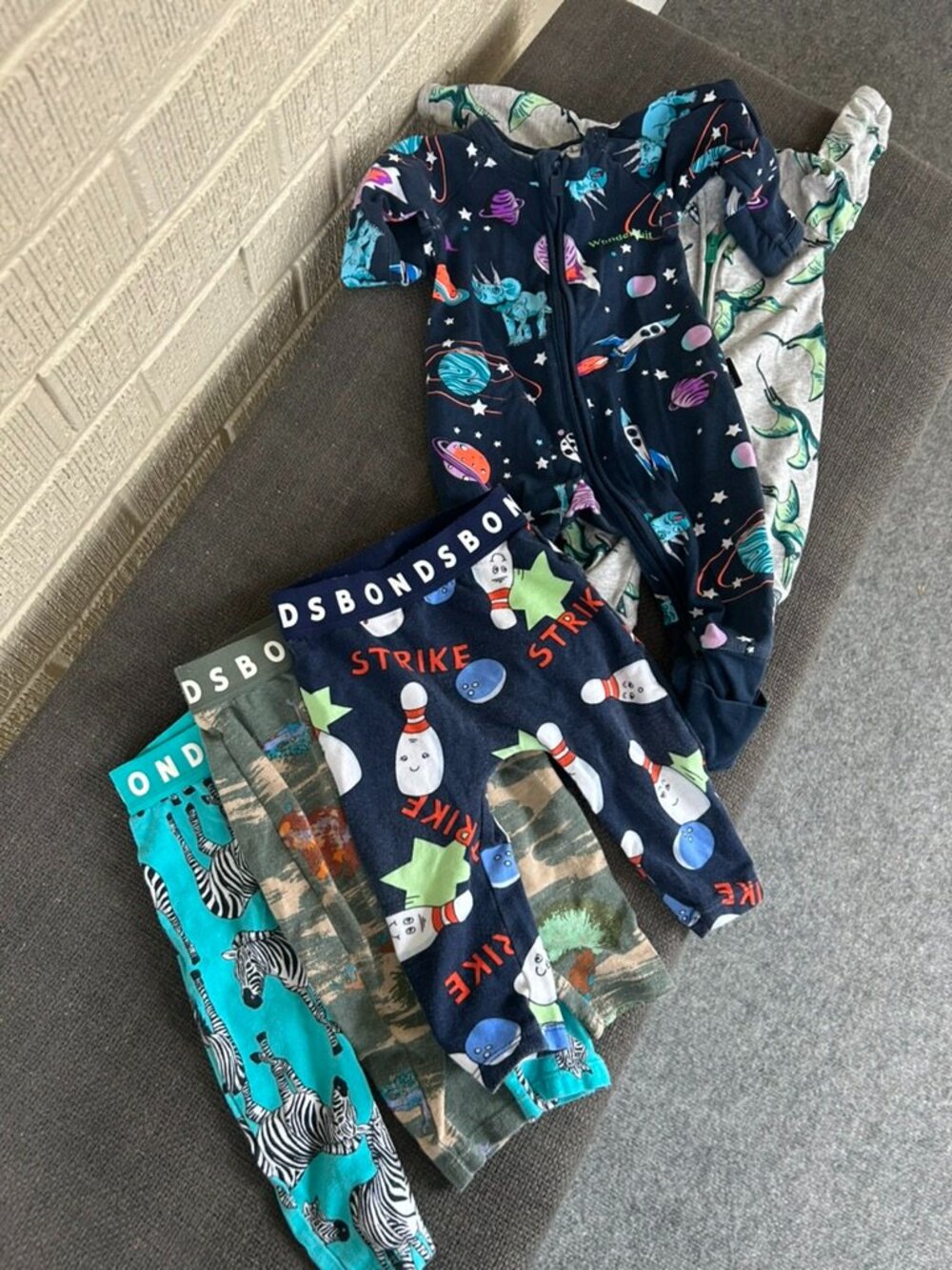🧸🌿 Bonds Baby Clothing Bundle – Mixed Sizes (NB–3–6M) 🌿🧸